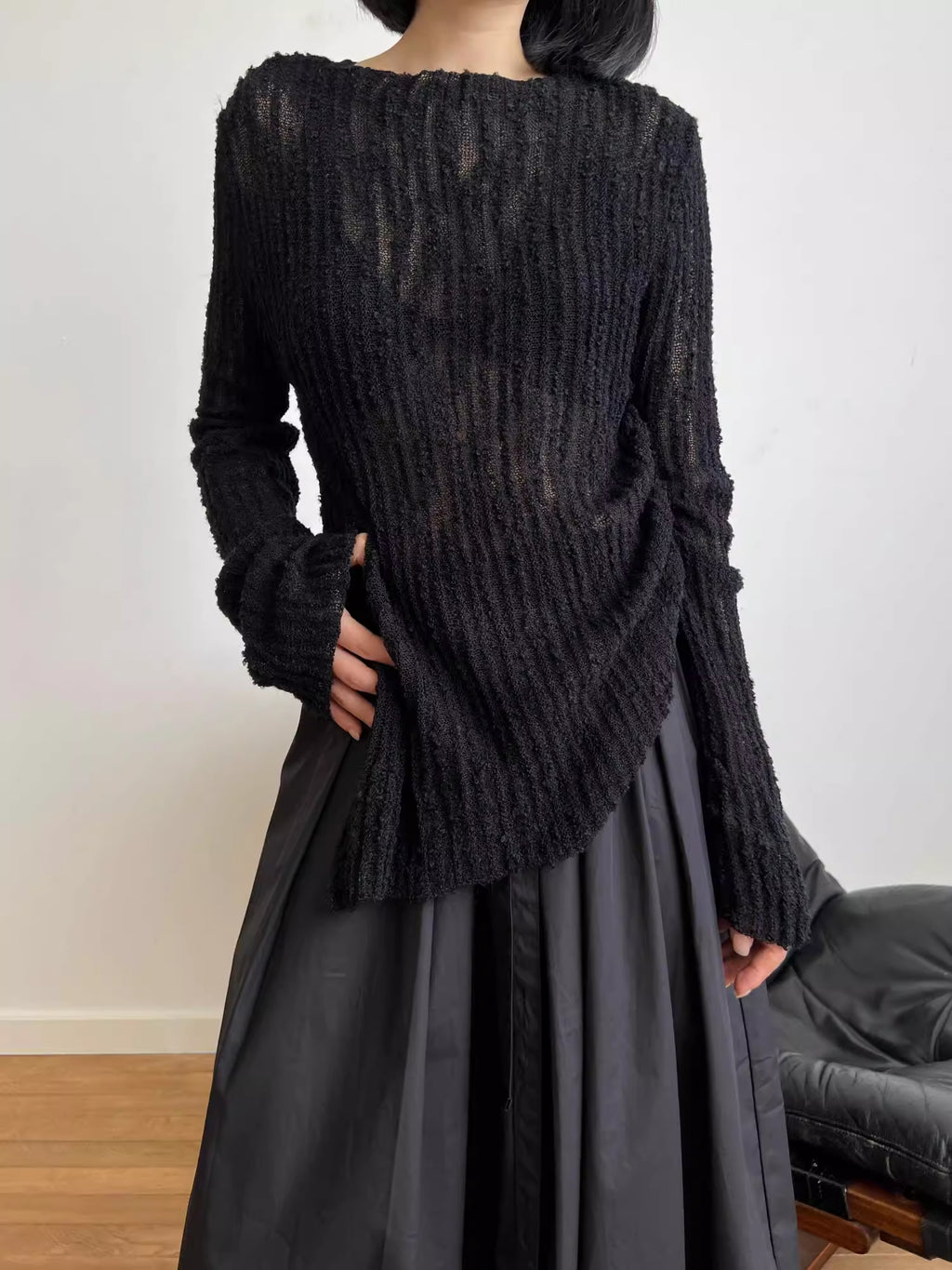 Side Slit Pleated Temperament Long Sleeved Niche High-end Top