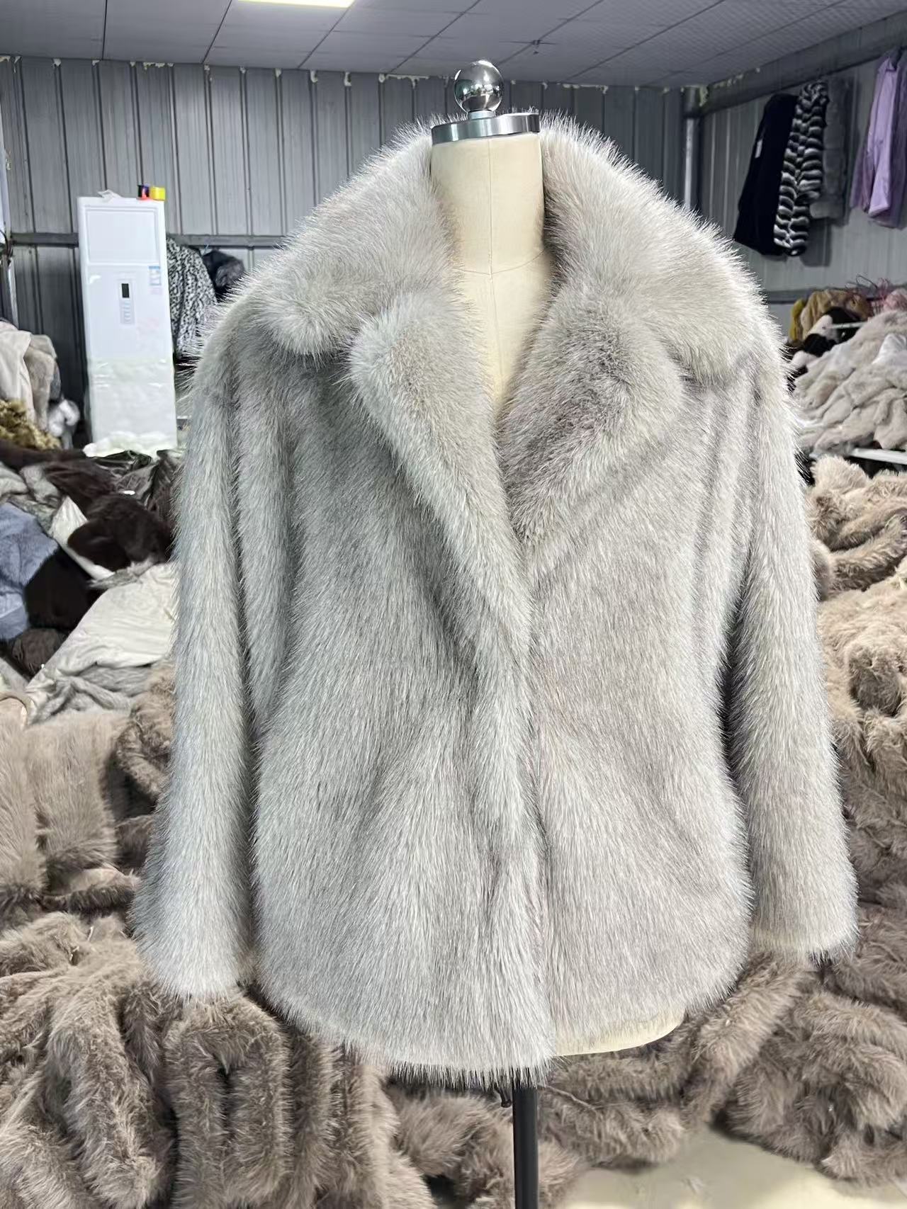 Fake Fur Coat Lapel Fashionable Warm