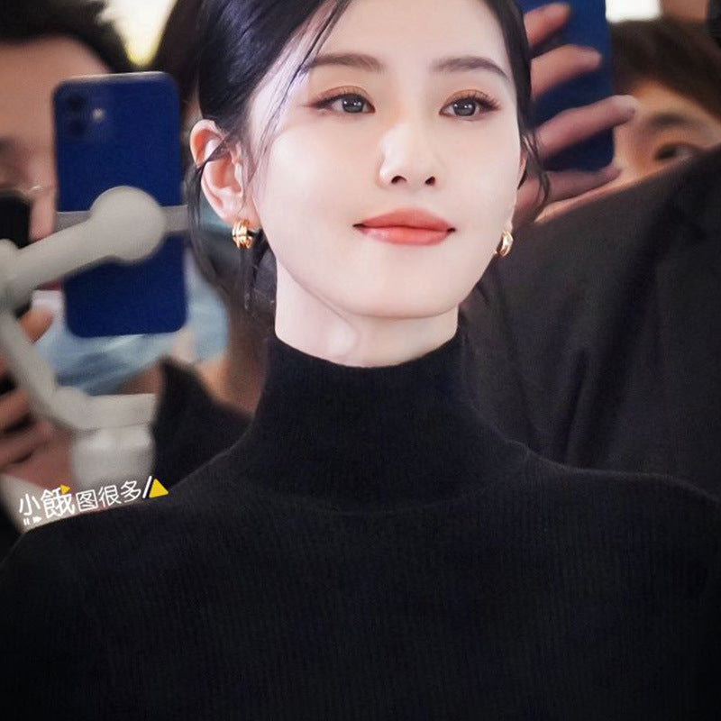 Women's Black Turtleneck Sweater Figure-flattering And Slimming